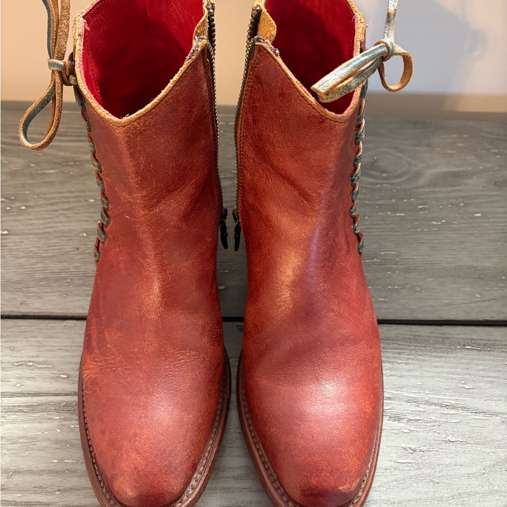 BED|STU Rustic Red Leather Boots